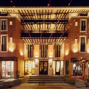 Roadhouse, Thamel, Kathmandu- Contemporary Boutique Kathmandu